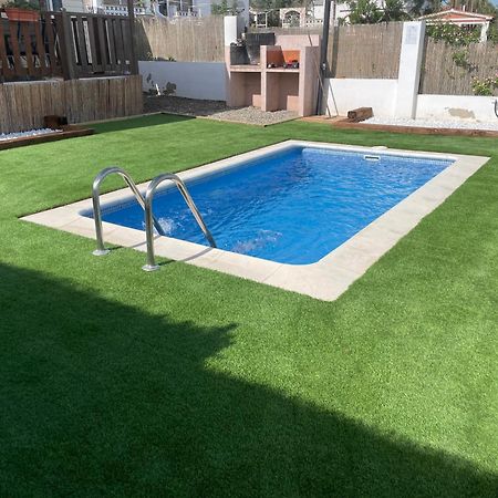 Chalet-Home Familiar "Cal India" "Pet Friendly" Sant Carles De La Rapita Bagian luar foto